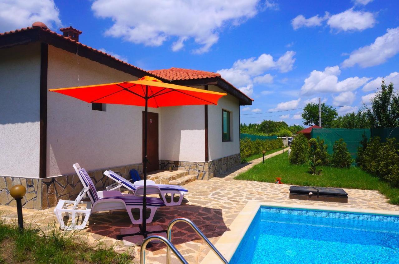 Вила Едем - Villa Edem - Beach Bolata Area Булґарево Екстер'єр фото