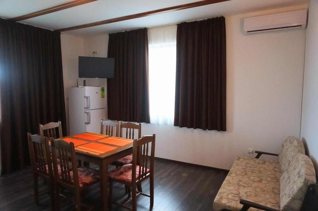 Вила Едем - Villa Edem - Beach Bolata Area Булґарево Екстер'єр фото