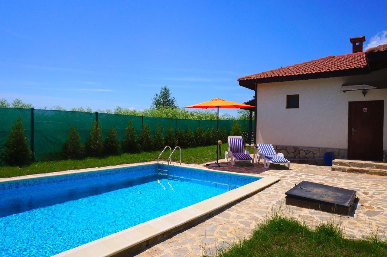 Вила Едем - Villa Edem - Beach Bolata Area Булґарево Екстер'єр фото