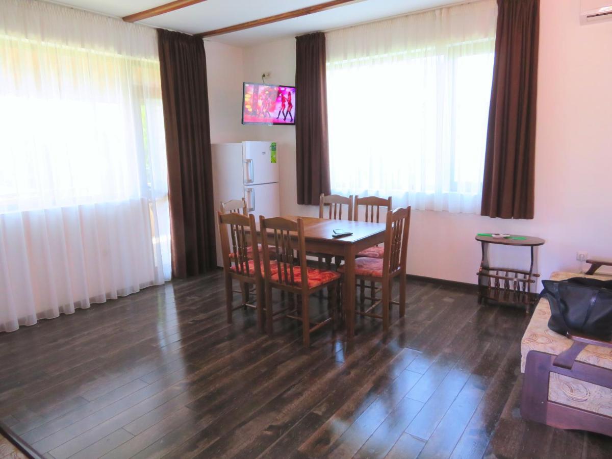 Вила Едем - Villa Edem - Beach Bolata Area Булґарево Екстер'єр фото